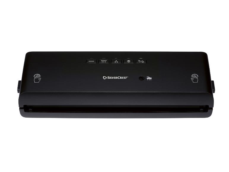 Zwarte Silvercrest vacuümsealer met bedieningsknoppen en logo