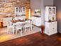 Witte eettafel met stoelen, buffetkast en vitrinekast