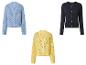 Drie vesten: lichtblauw, geel en donkerblauw, met knoopsluiting.