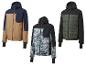 Trois vestes pour hommes : marron, noire à motif abstrait et vert-noir.