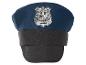 Blauwe politiepet met een zilveren insigne met een ster en het woord 