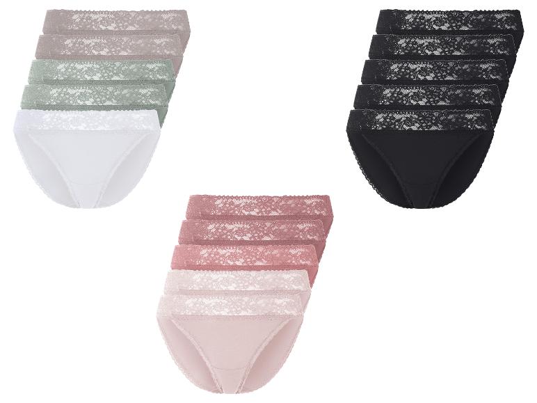 Trois paires de culottes en dentelle pour femmes, en blanc, noir et rose.