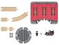 Houten treinset met rails, draaischijf, locomotief en figuur