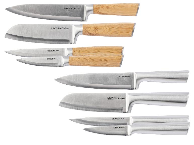 Un ensemble de couteaux Livarno Home avec des manches en bois.
