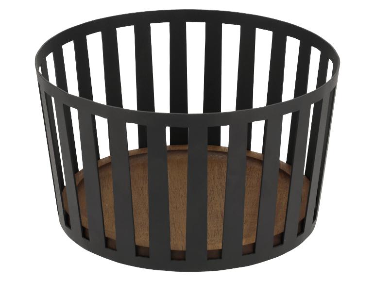 Panier rond en métal noir avec base en bois.