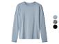 Lichtblauw T-shirt met lange mouwen en ronde hals met kleurstalen.