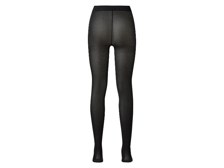 Collants noirs opaques sur fond blanc.
