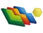 Graphique à barres 3D coloré représentant les niveaux d'efficacité énergétique, avec un hexagone jaune.