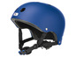 Un casque de vélo bleu avec une sangle de menton réglable.