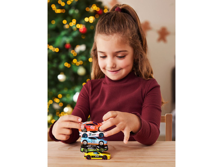 Ga naar volledige schermweergave: Playtive Raceauto's - afbeelding 3