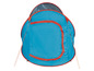 Een blauwe pop-up tent met rode accenten