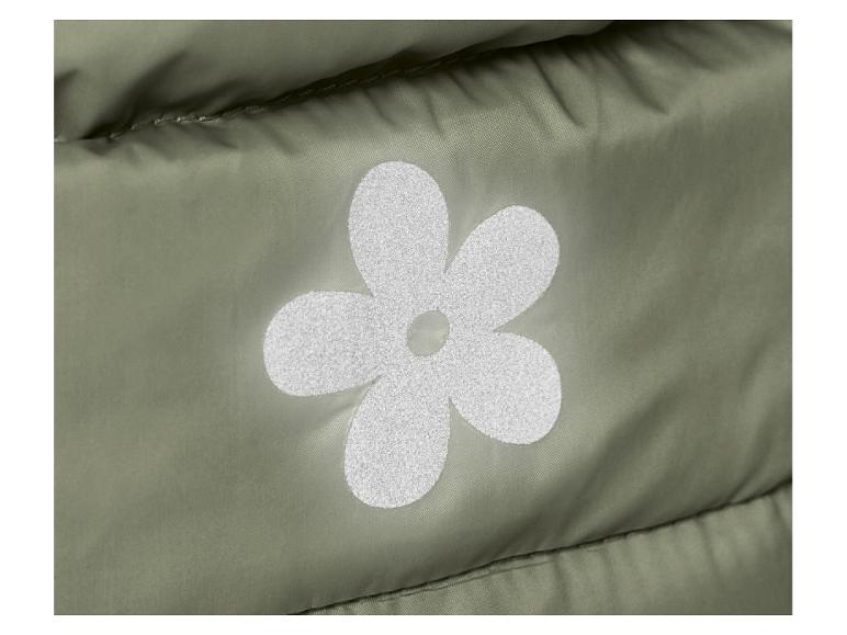 Groen jack met witte bloem