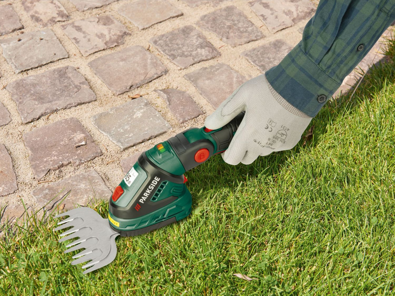 PARKSIDE® Cisaille à gazon et coupebordures sans fil »PGSA 12 A1«, 12