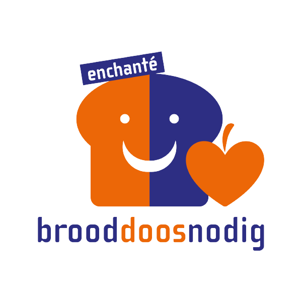 Logo: brood met een glimlach, een hartvormige appel en de tekst 'brooddoosnodig'.