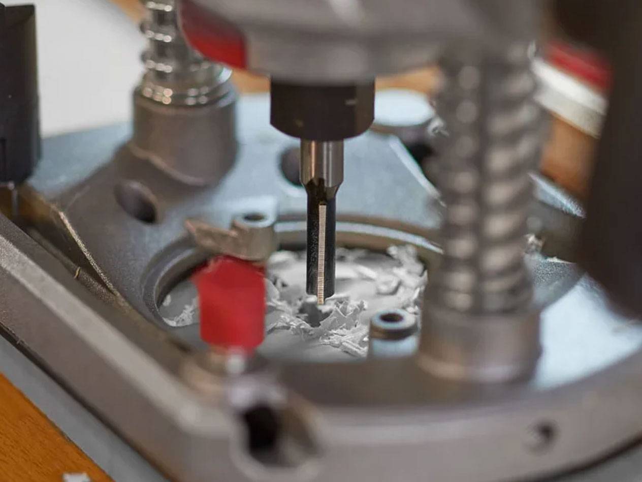 Router en freeskop in gebruik.